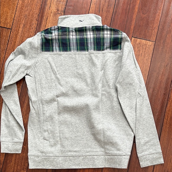 Vineyard Vines quarter zip- Women’s Medium excellent condition - Picture 5 of 5